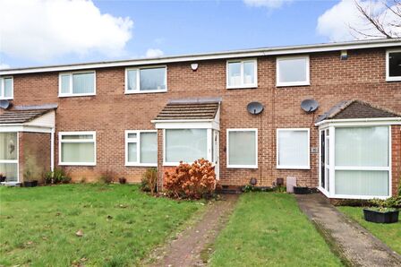 Lingholme, 3 bedroom Mid Terrace House for sale, &pound;125,000