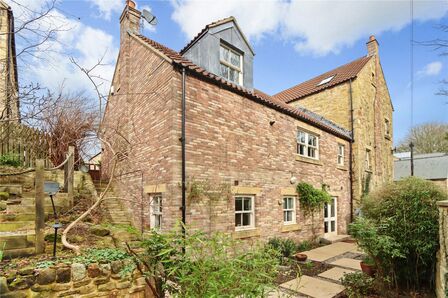 Waldridge Hall Court, 3 bedroom Semi Detached House for sale, &pound;365,000