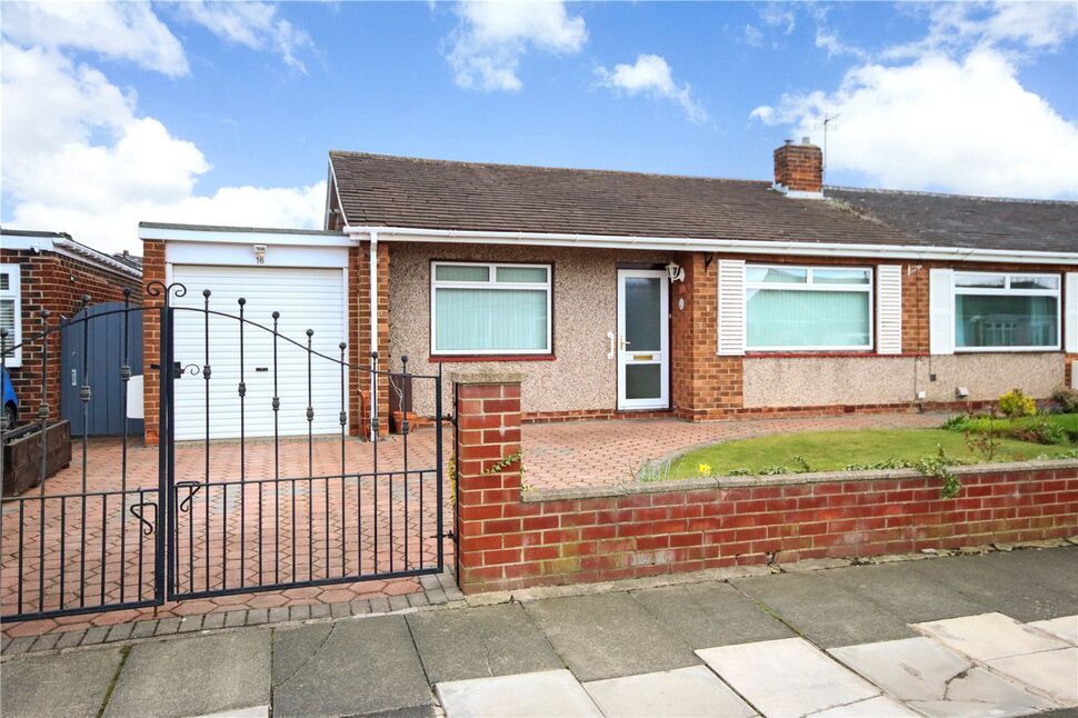 2 bedroom Semi Detached Bungalow for sale