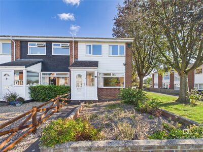 Bowmont Walk, 3 bedroom End Terrace House for sale, &pound;135,000
