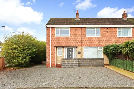 Briar Close, 3 bedroom Semi Detached House for sale, &pound;160,000