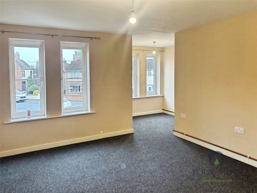 Lounge / Dining Room