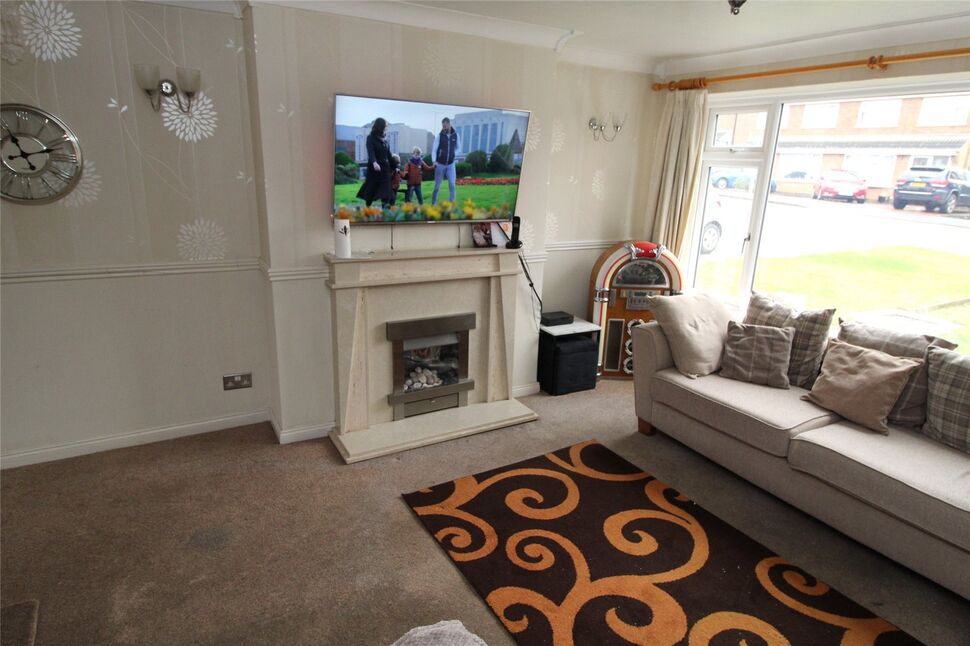 3 bedroom Semi Detached House for sale, Dunbar Road, Coalville, LE67