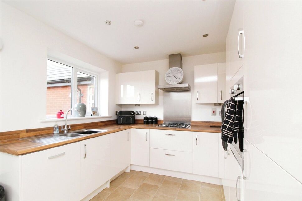 3 bedroom Detached House for sale, Pepper Drive, Ibstock, LE67 £275,000