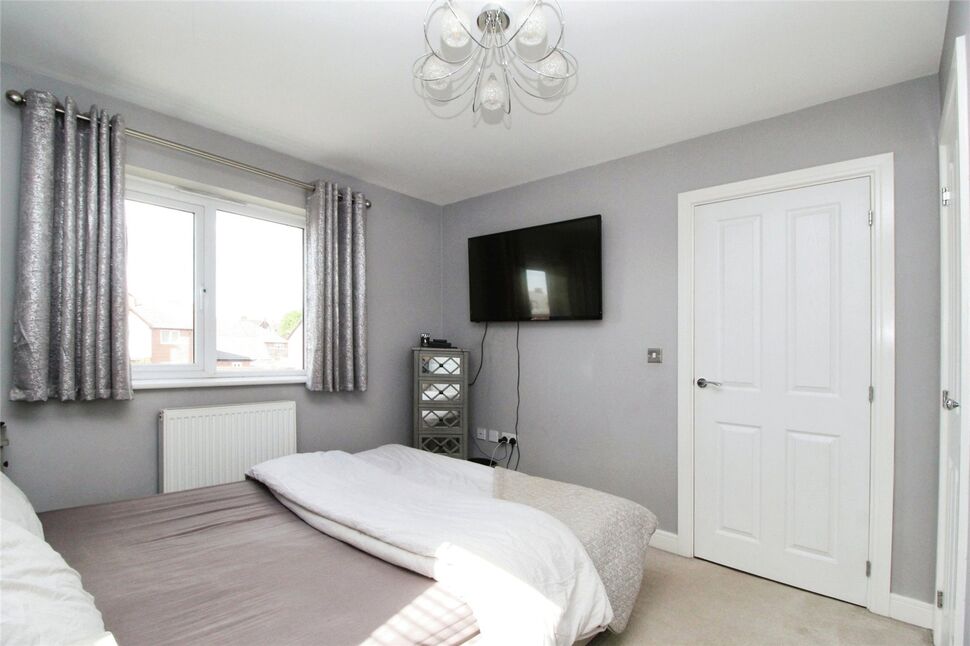 3 bedroom Detached House for sale, Pepper Drive, Ibstock, LE67 £275,000