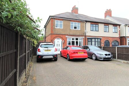 Ashby Road, 3 bedroom Semi Detached House for sale, £240,000