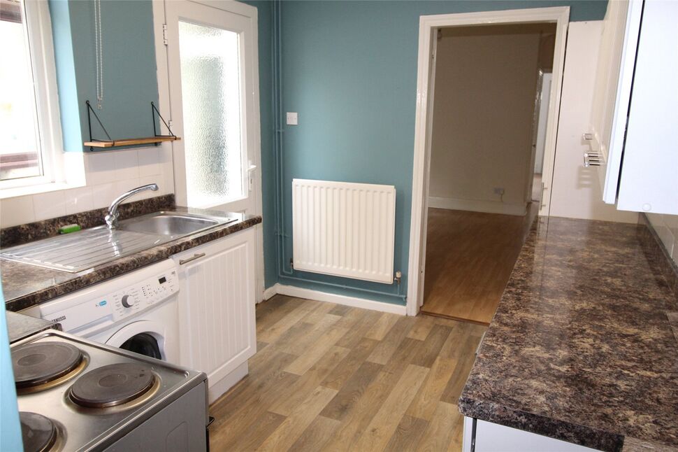 3 bedroom Mid Terrace House for sale, Ashburton Road, Hugglescote, LE67