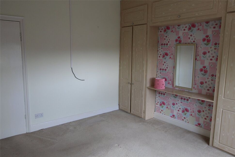 3 bedroom Mid Terrace House for sale, Ashburton Road, Hugglescote, LE67