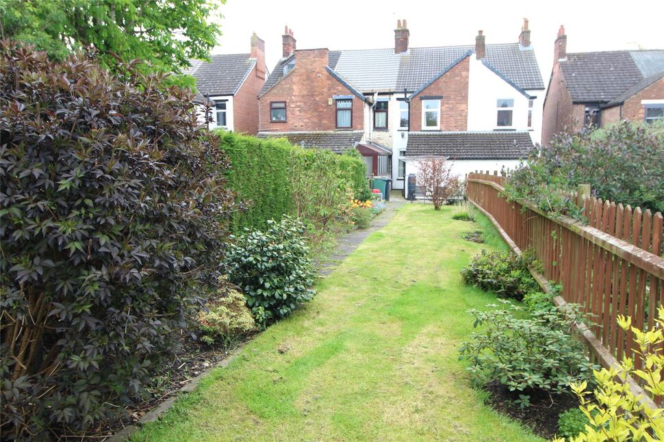 3 bedroom Mid Terrace House for sale, Ashburton Road, Hugglescote, LE67