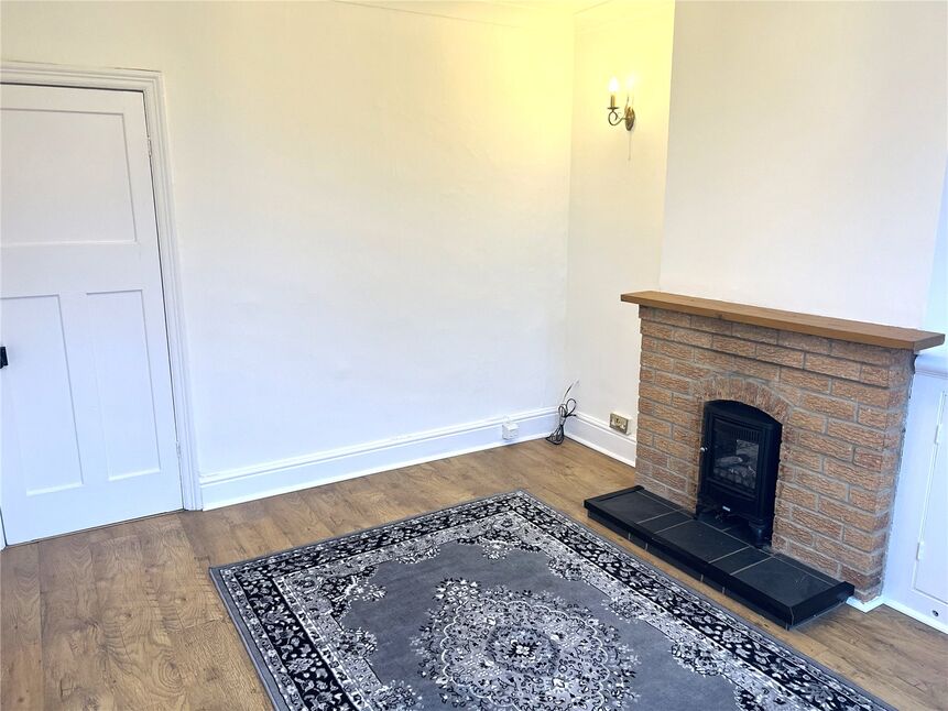 2 bedroom End Terrace House for sale, Forest Road, Markfield, LE67 £