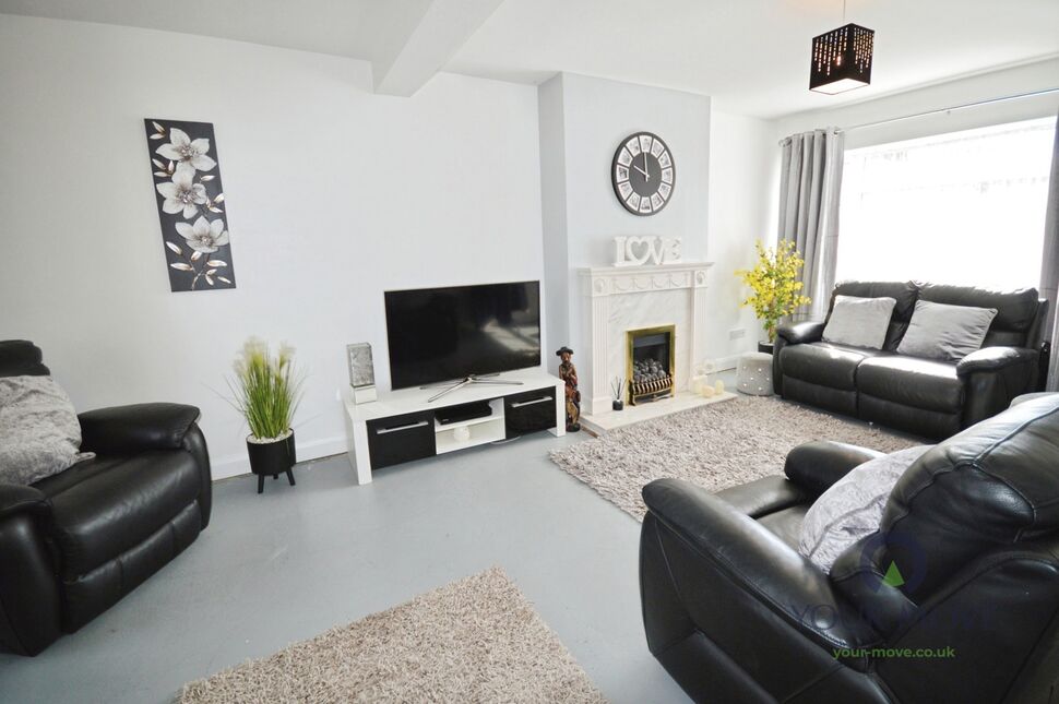 Lounge / dining room