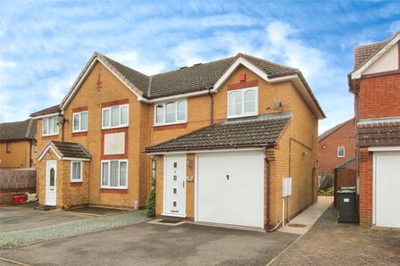 Muscovey Road, 3 bedroom Semi Detached House for sale, £234,950