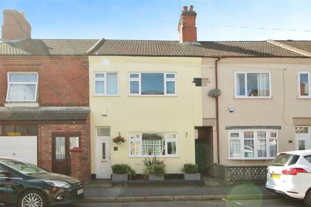 2 bedroom Mid Terrace House for sale