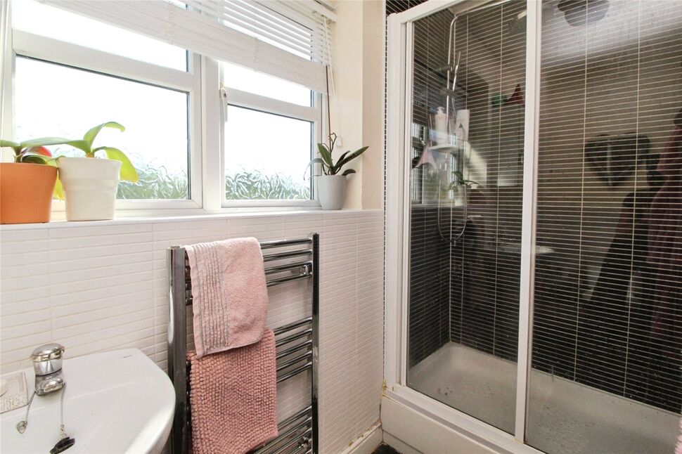 En-Suite Bathroom