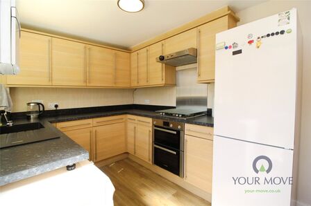 Adam Morris Way, 3 bedroom Mid Terrace House for sale, £230,000