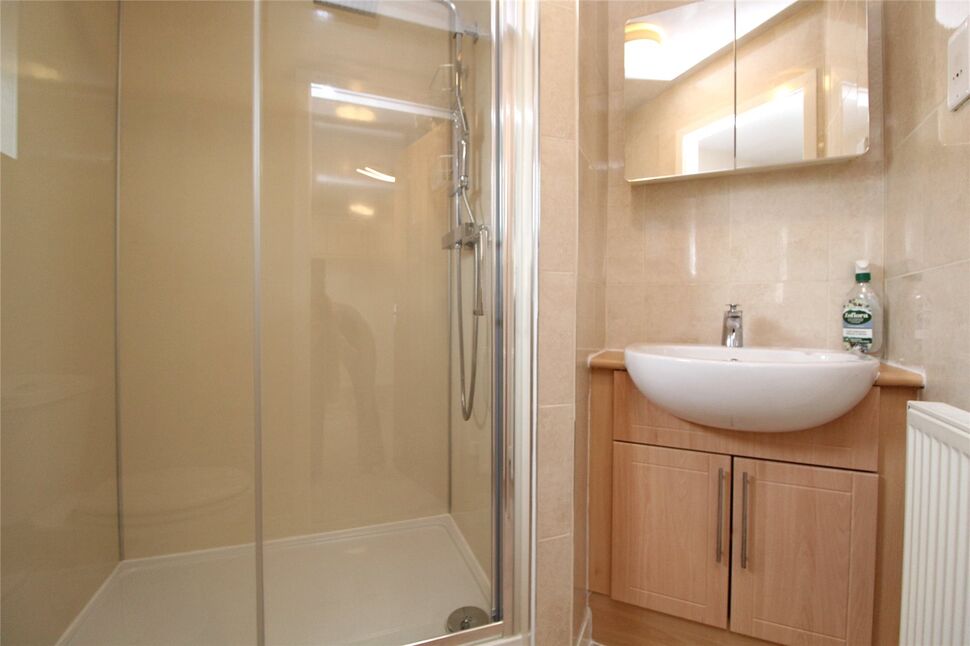En-Suite Bathroom