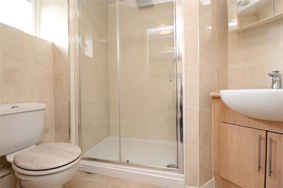 En-Suite Bathroom