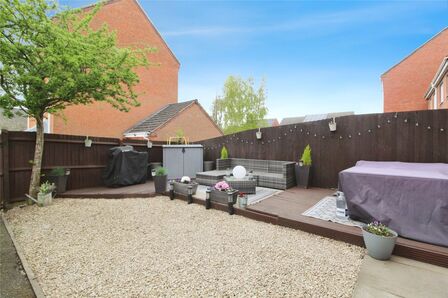 4 bedroom End Terrace House for sale