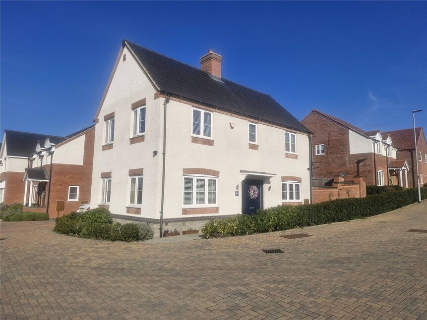 Main image of 3 bedroom Detached House for sale, Hemsley Road, Hugglescote, Leicestershire, LE67