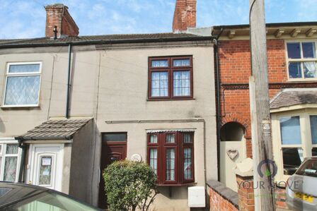 3 bedroom Mid Terrace House for sale