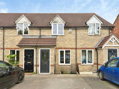 2 bedroom Mid Terrace House for sale