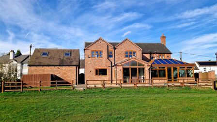 Main Street, 6 bedroom Detached House for sale, &pound;775,000