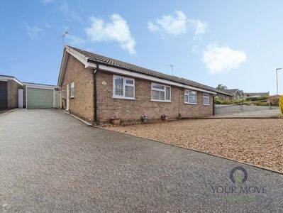 2 bedroom Semi Detached Bungalow for sale