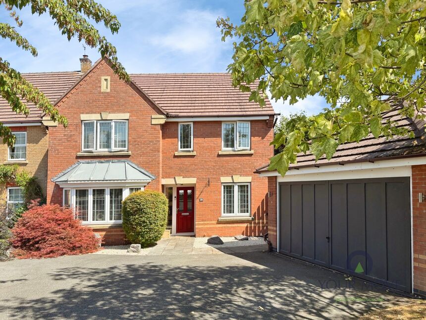 Main image of 4 bedroom Detached House for sale, Buckingham Road, Coalville, Leicestershire, LE67