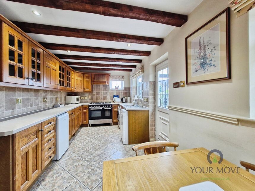Kitchen / Diner