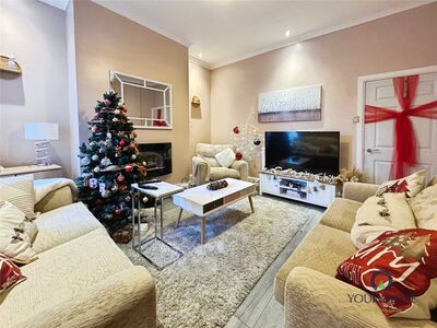 Clement Street, 2 bedroom Mid Terrace House for sale, £155,000