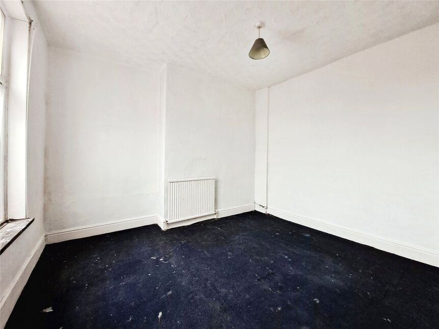 3 bedroom Mid Terrace House for sale, Greenway Street, Darwen, BB3 £