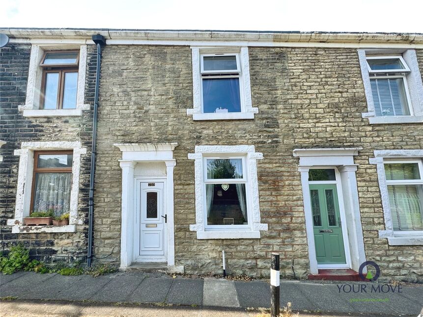 2 bedroom Mid Terrace House for sale