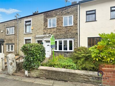 3 bedroom Mid Terrace House for sale