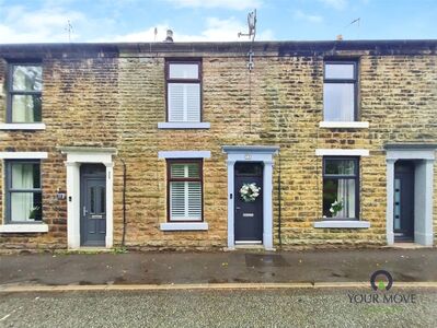 Waterside Terrace, 2 bedroom Mid Terrace House for sale, £194,950