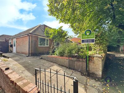 4 bedroom Semi Detached Bungalow for sale
