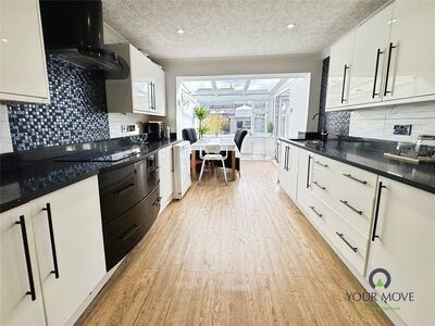 4 bedroom Semi Detached Bungalow for sale