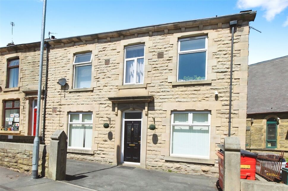Main image of 1 bedroom  Flat to rent, Park Road, Darwen, Lancashire, BB3