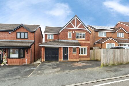 Grenada Close, 4 bedroom Detached House for sale, &pound;295,000