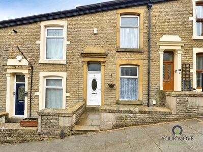 2 bedroom Mid Terrace House for sale