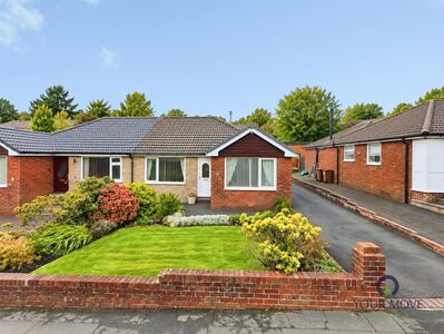 3 bedroom Semi Detached Bungalow for sale