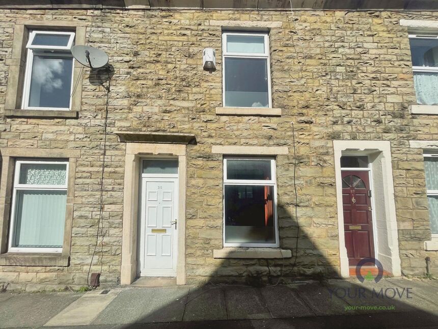 Main image of 2 bedroom Mid Terrace House to rent, Edmund Street, Darwen, Lancashire, BB3