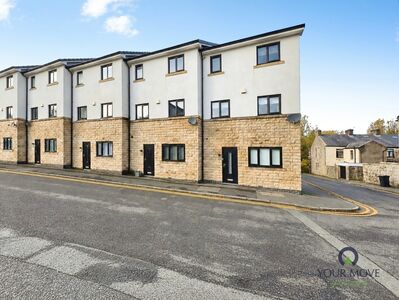 4 bedroom End Terrace House for sale