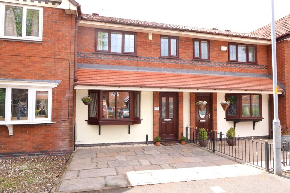Main image of 3 bedroom Mid Terrace House to rent, Greendale Grove, Denton, Manchester, M34