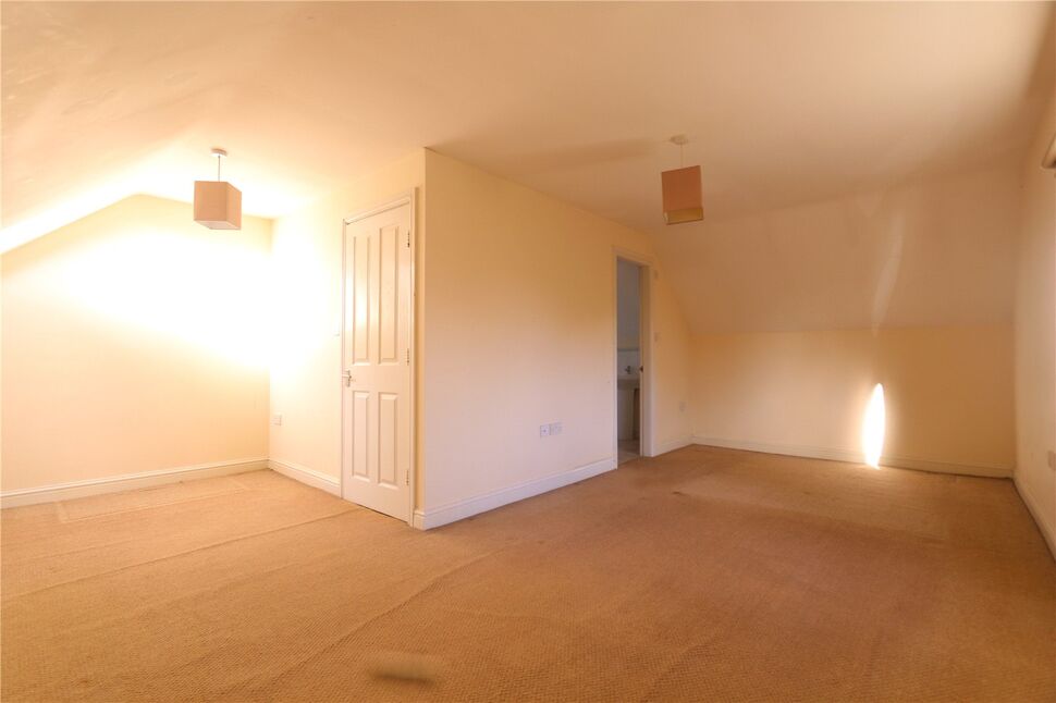 4 bedroom Mid Terrace House for sale, Louisa Mews, Denton, M34 £250,000