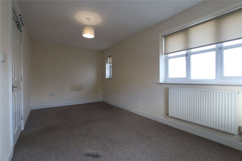 4 bedroom Mid Terrace House for sale, Louisa Mews, Denton, M34 £250,000