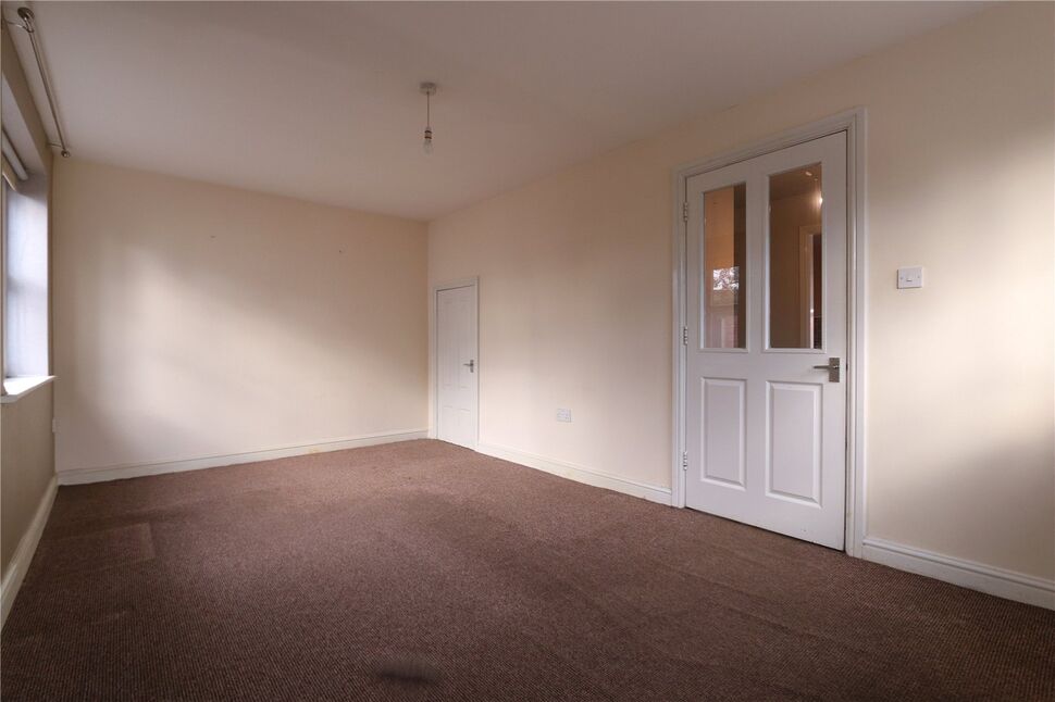 4 bedroom Mid Terrace House for sale, Louisa Mews, Denton, M34 £250,000