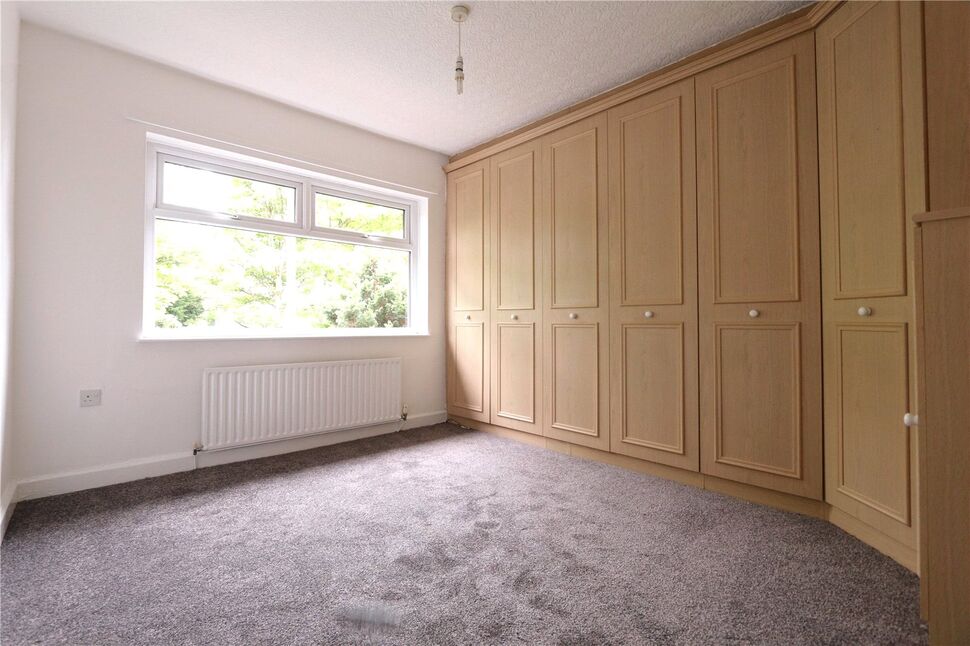 2 bedroom Mid Terrace House for sale, Dewsnap Lane, Dukinfield, SK16