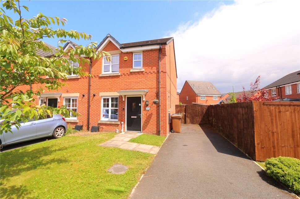 Main image of 3 bedroom Semi Detached House to rent, Woodhouses Avenue, Audenshaw, Greater Manchester, M34