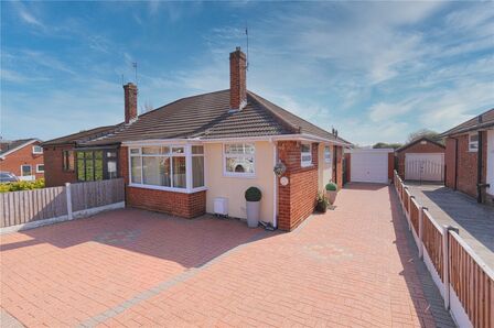 2 bedroom Semi Detached Bungalow for sale