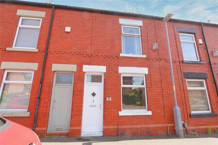 2 bedroom Mid Terrace House for sale